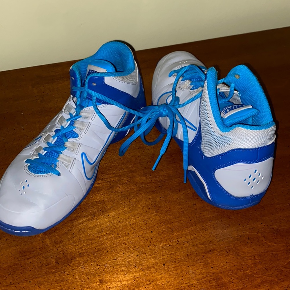 Nike Air VISI PRO 4 Basketball Shoes